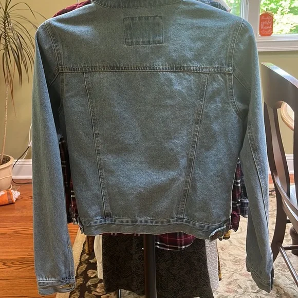 Womans denim jacket - Picture 2 of 5